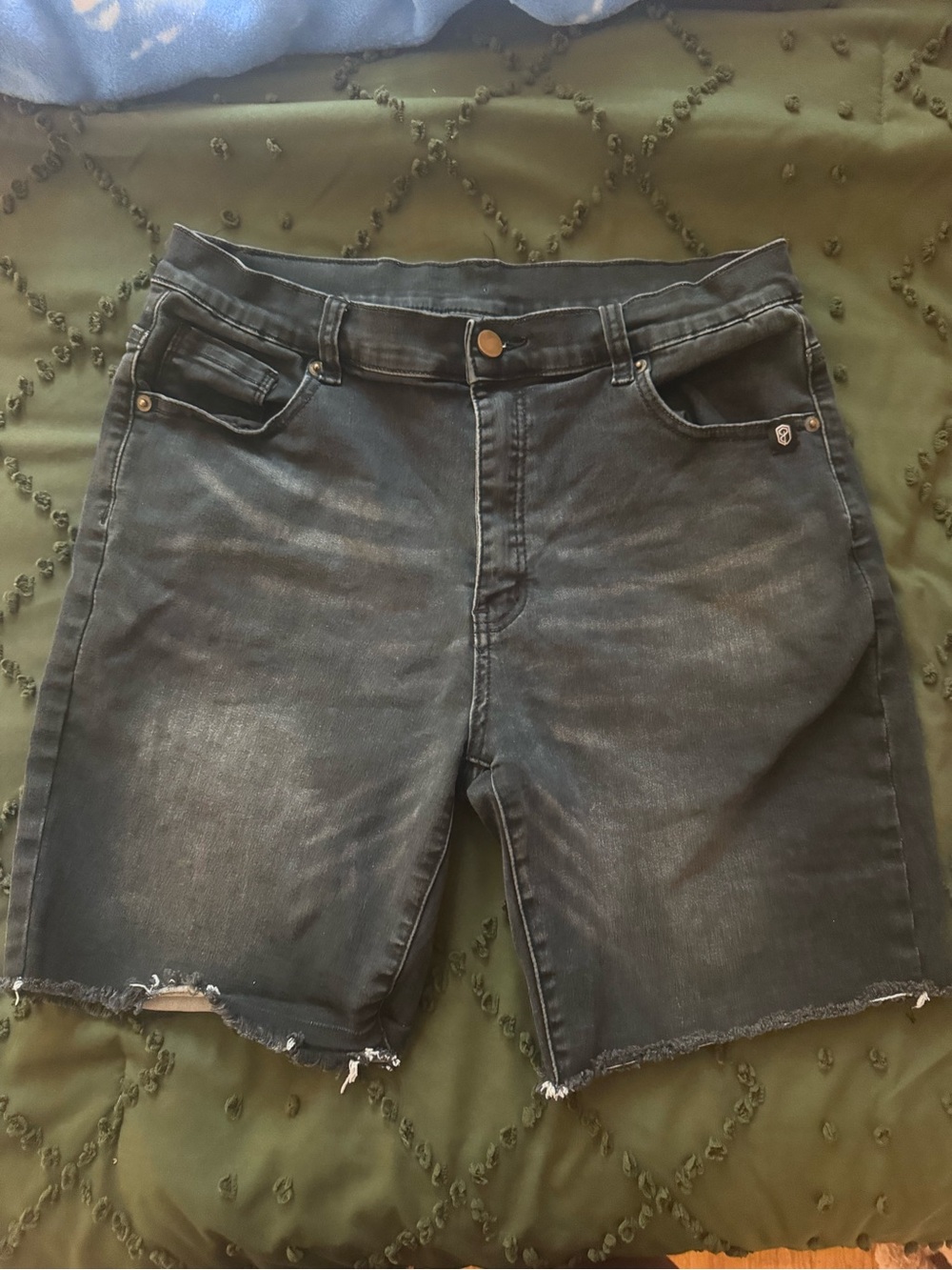 Born Primitive Men's Dark Wash black Denim Jean Shorts